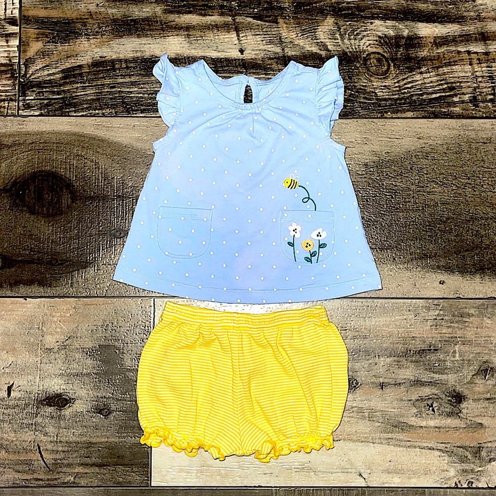 💛 3/$12   Carter’s outfit 💛